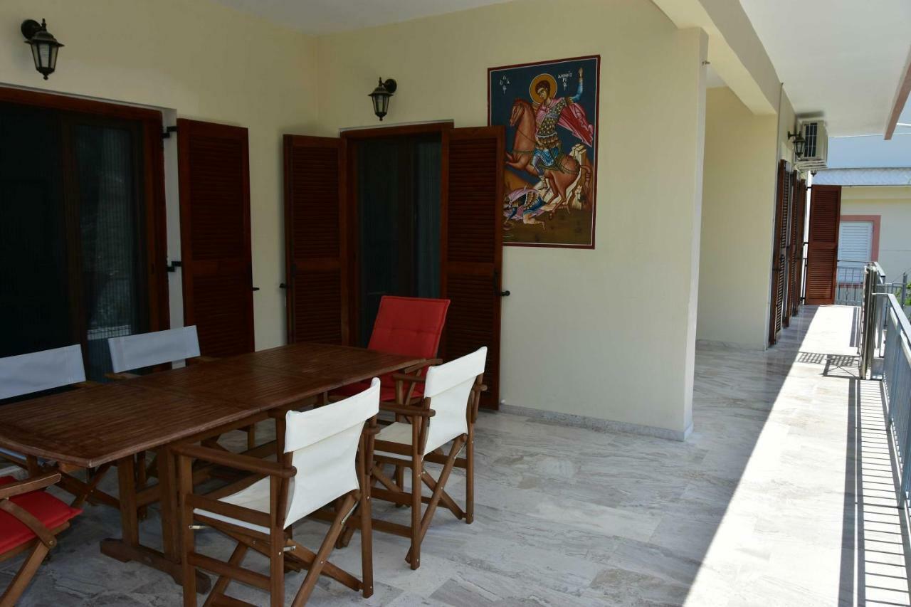 Family Cozy House Nafplio Apartment Ngoại thất bức ảnh