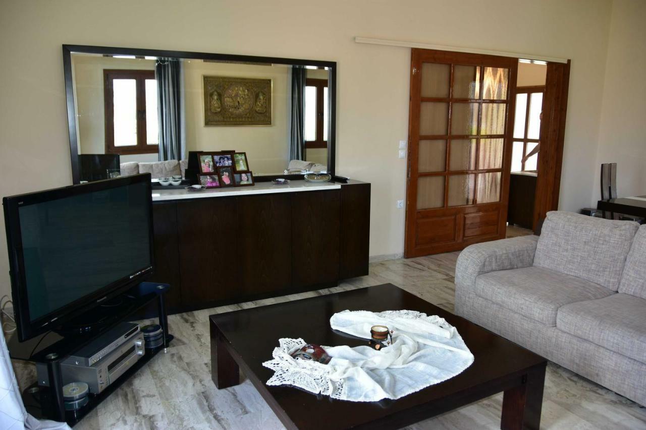 Family Cozy House Nafplio Apartment Ngoại thất bức ảnh
