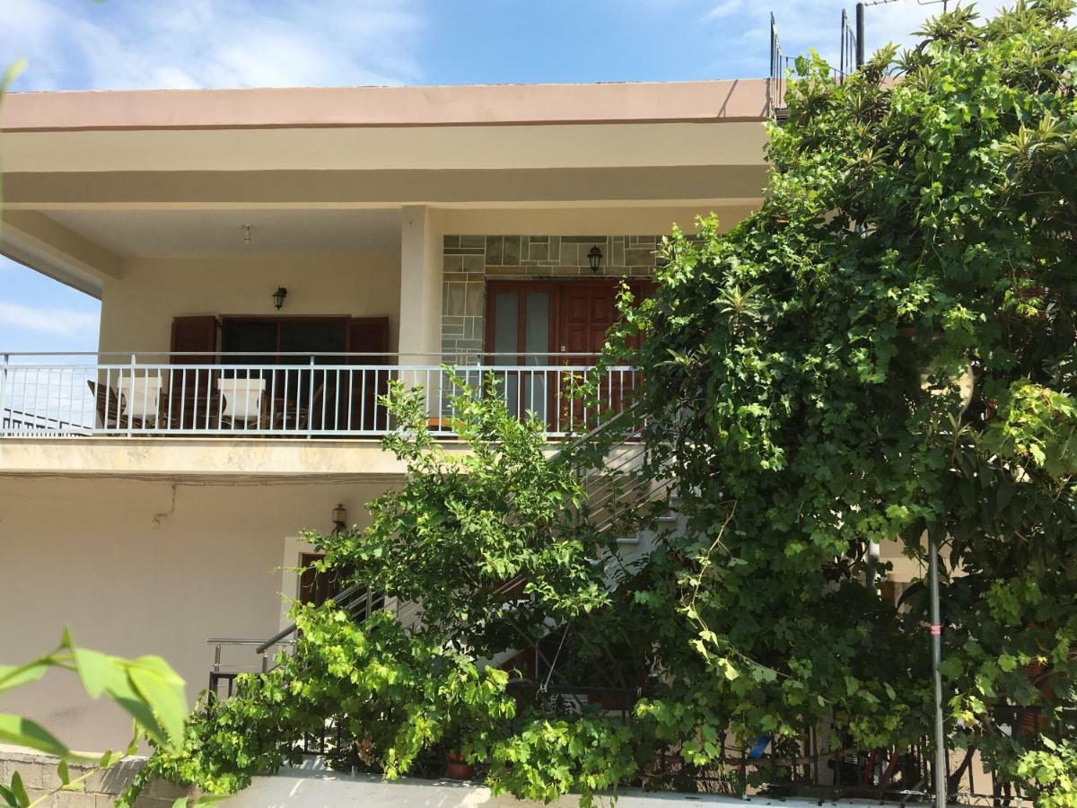 Family Cozy House Nafplio Apartment Ngoại thất bức ảnh